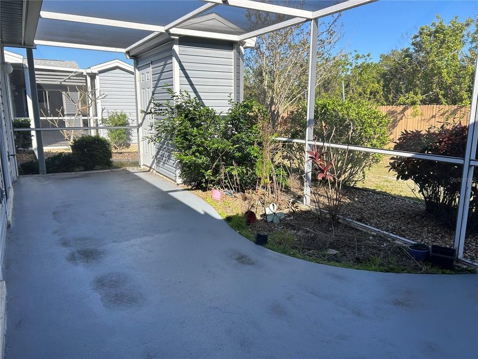 合同活跃: $1,450 (2 贝兹, 2 浴室, 1070 平方英尺)