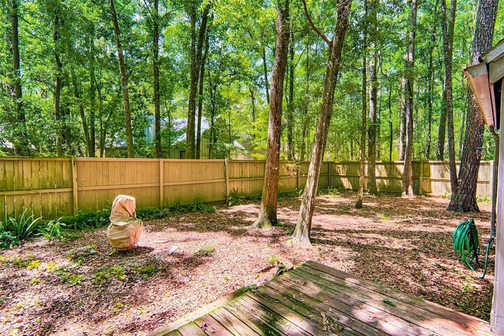 Active With Contract: $229,000 (2 beds, 1 baths, 986 Square Feet)