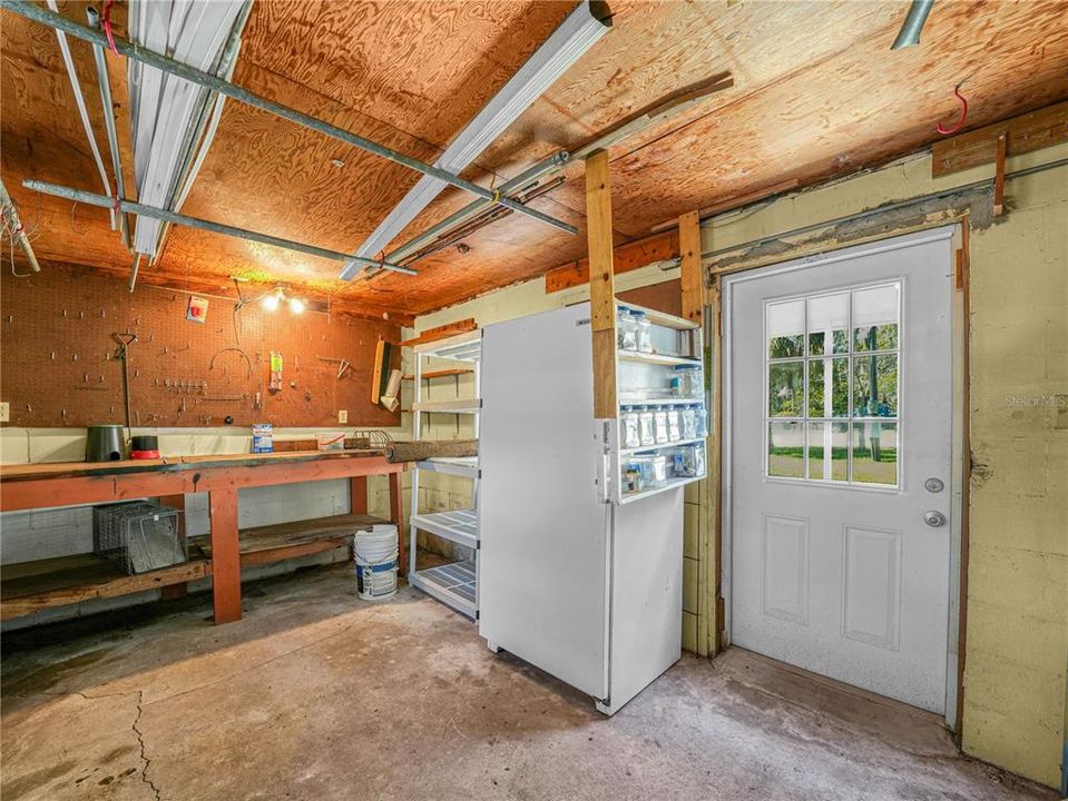 На продажу: $179,000 (2 спален, 2 ванн, 1092 Квадратных фут)