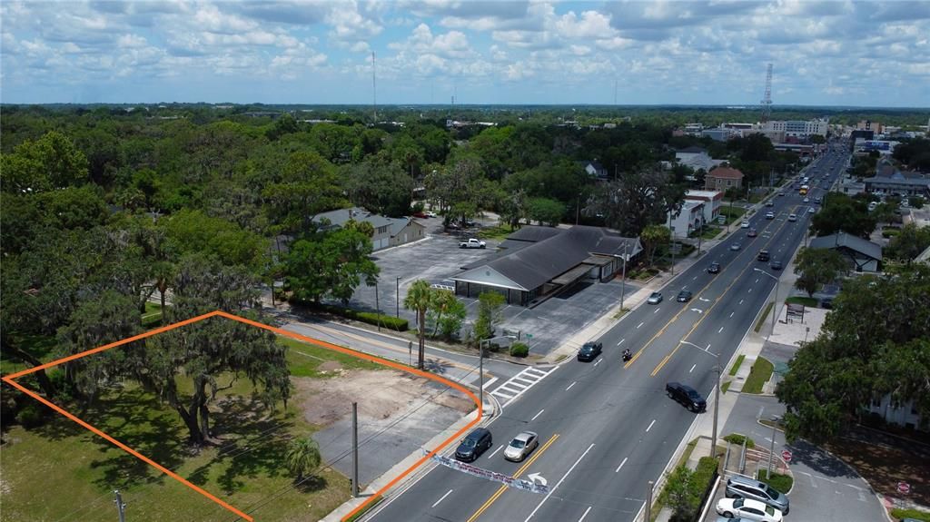 For Sale: $485,000 (0.35 acres)