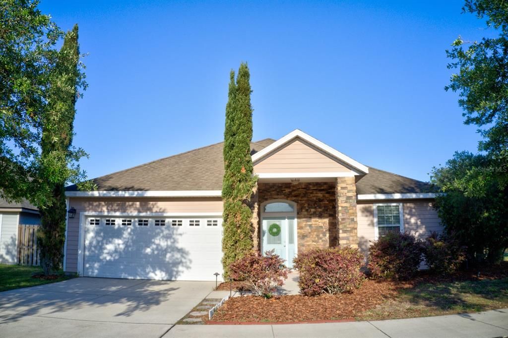 Recently Sold: $399,900 (3 beds, 2 baths, 1724 Square Feet)