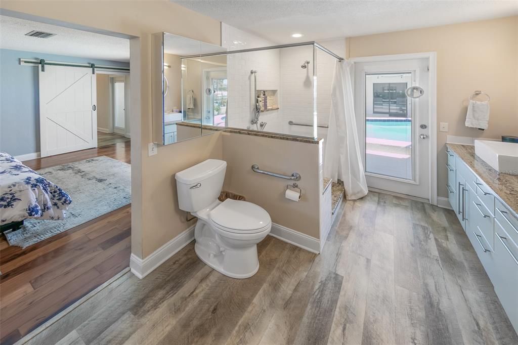 На продажу: $1,049,000 (3 спален, 2 ванн, 1906 Квадратных фут)