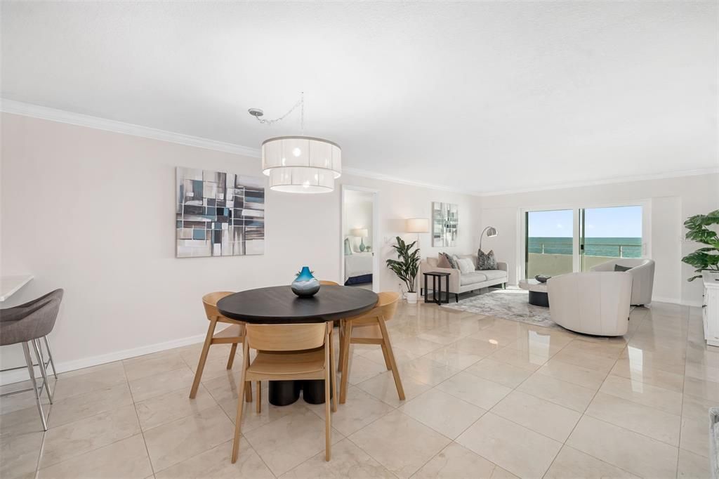 Active With Contract: $1,400,000 (2 beds, 2 baths, 1364 Square Feet)