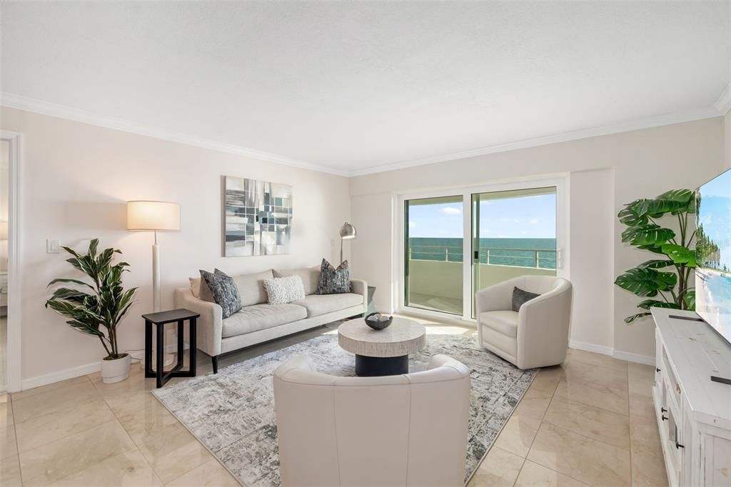 Active With Contract: $1,400,000 (2 beds, 2 baths, 1364 Square Feet)