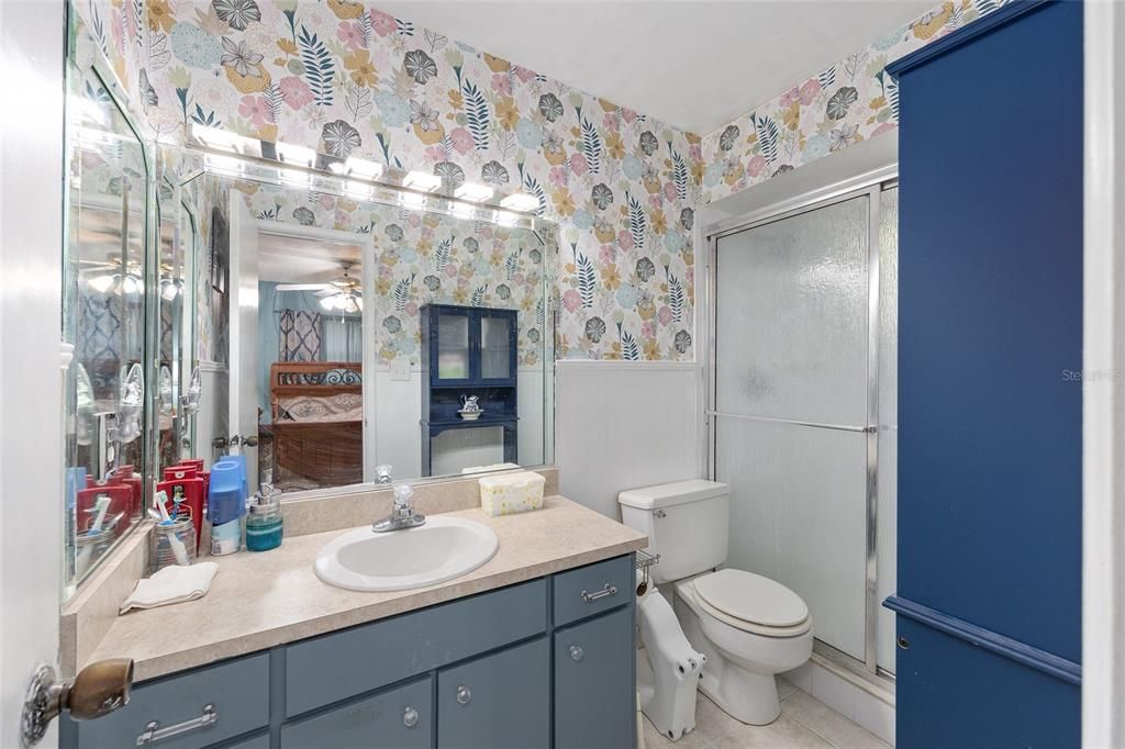 Active With Contract: $219,900 (3 beds, 2 baths, 1176 Square Feet)