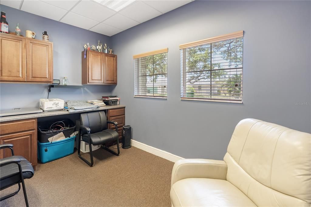 For Sale: $374,900 (0 beds, 0 baths, 1272 Square Feet)