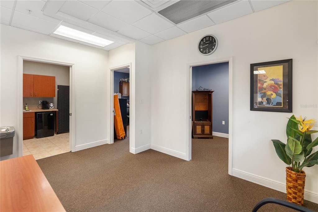 For Sale: $374,900 (0 beds, 0 baths, 1272 Square Feet)