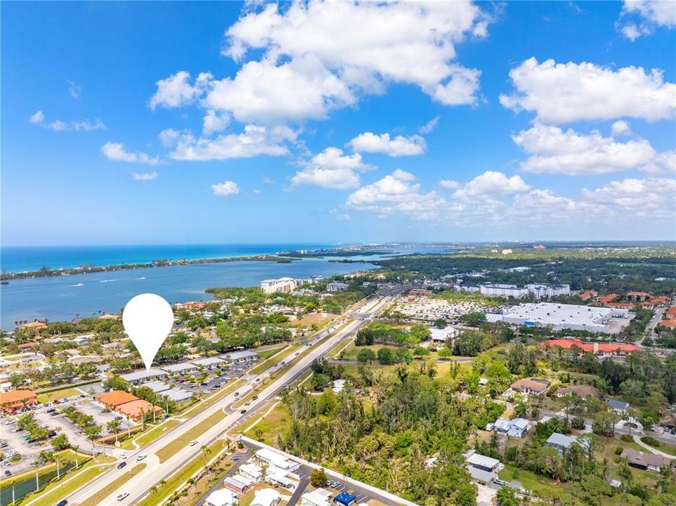 For Sale: $374,900 (0 beds, 0 baths, 1272 Square Feet)