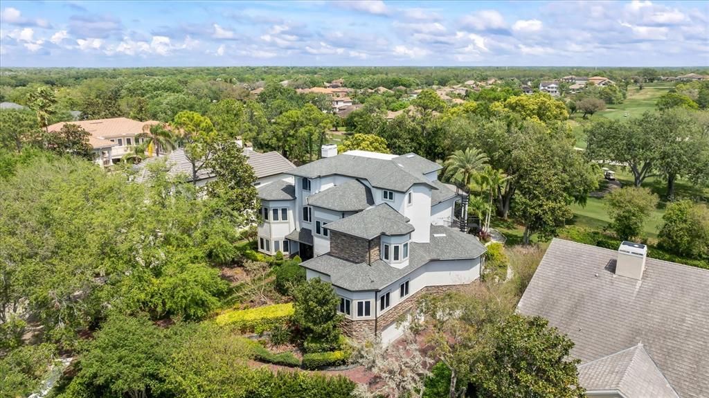 For Sale: $3,900,000 (5 beds, 7 baths, 9100 Square Feet)