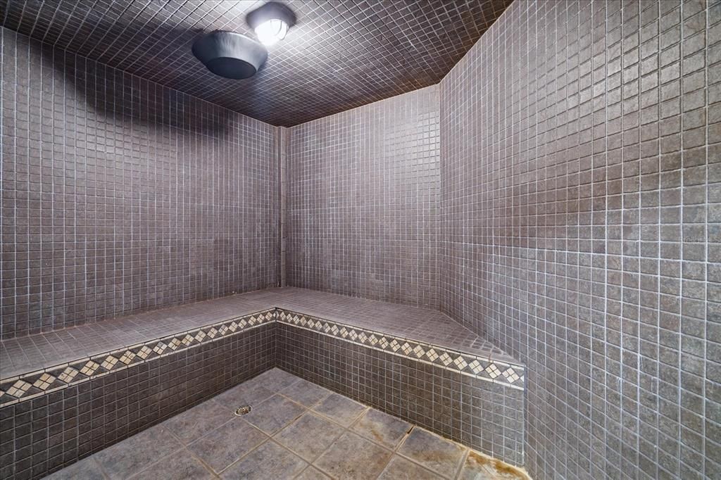 For Sale: $3,900,000 (5 beds, 7 baths, 9100 Square Feet)