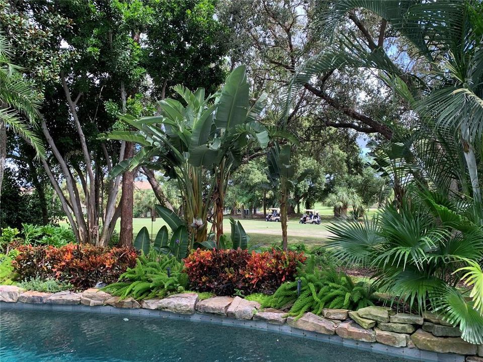 For Sale: $3,900,000 (5 beds, 7 baths, 9100 Square Feet)