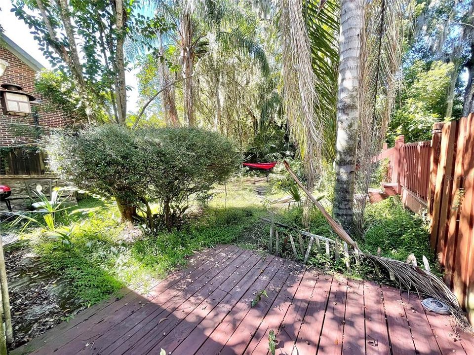 На продажу: $364,900 (4 спален, 0 ванн, 1958 Квадратных фут)