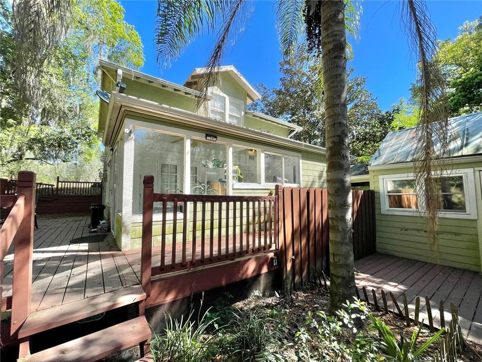 На продажу: $364,900 (4 спален, 0 ванн, 1958 Квадратных фут)