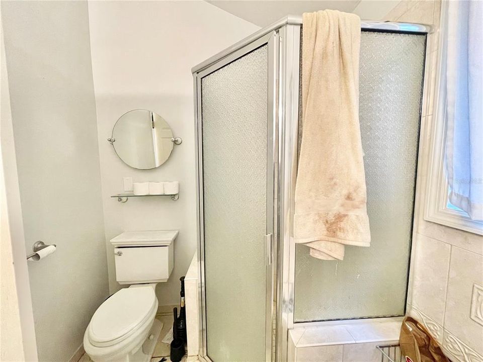 На продажу: $364,900 (4 спален, 0 ванн, 1958 Квадратных фут)