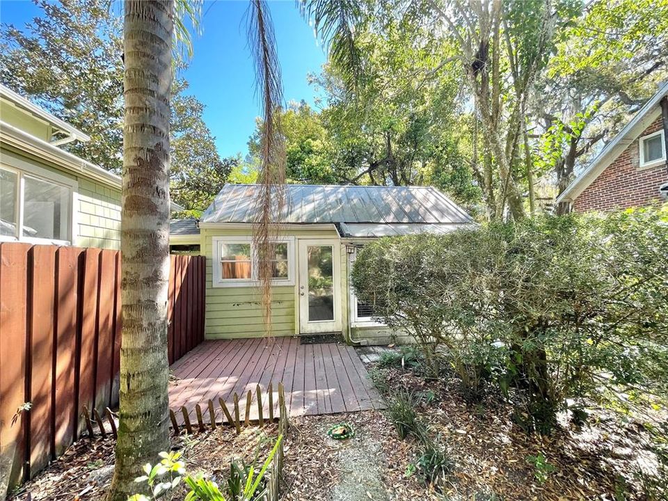 На продажу: $364,900 (4 спален, 0 ванн, 1958 Квадратных фут)