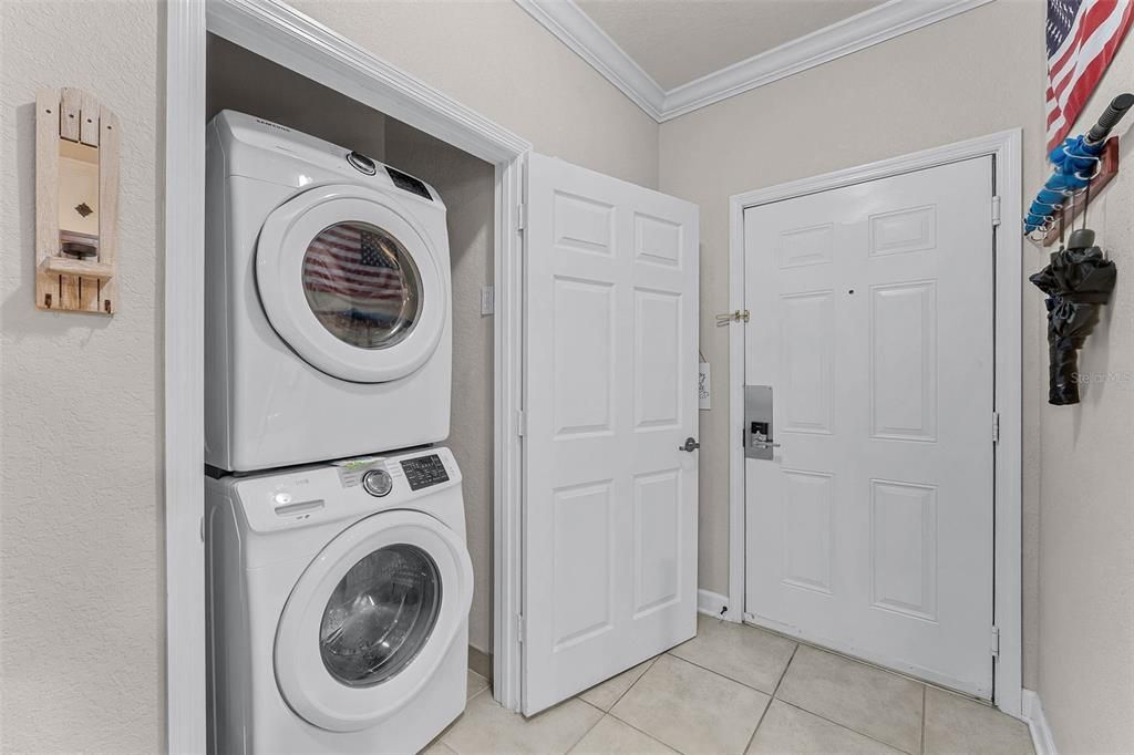 Active With Contract: $174,999 (2 beds, 2 baths, 1134 Square Feet)