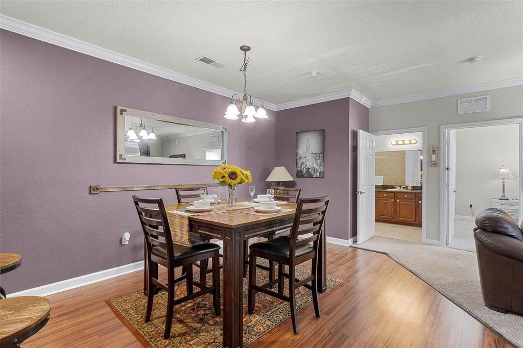 Active With Contract: $174,999 (2 beds, 2 baths, 1134 Square Feet)