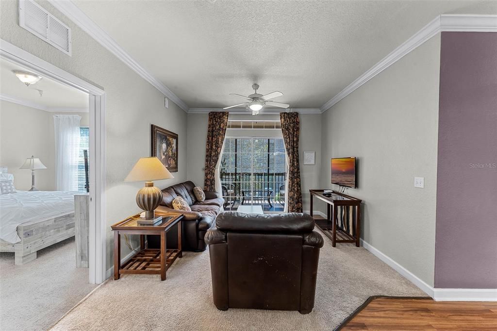 Active With Contract: $174,999 (2 beds, 2 baths, 1134 Square Feet)