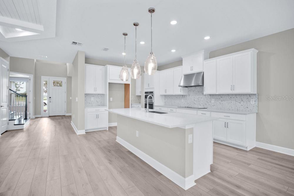 For Sale: $659,999 (5 beds, 4 baths, 3835 Square Feet)