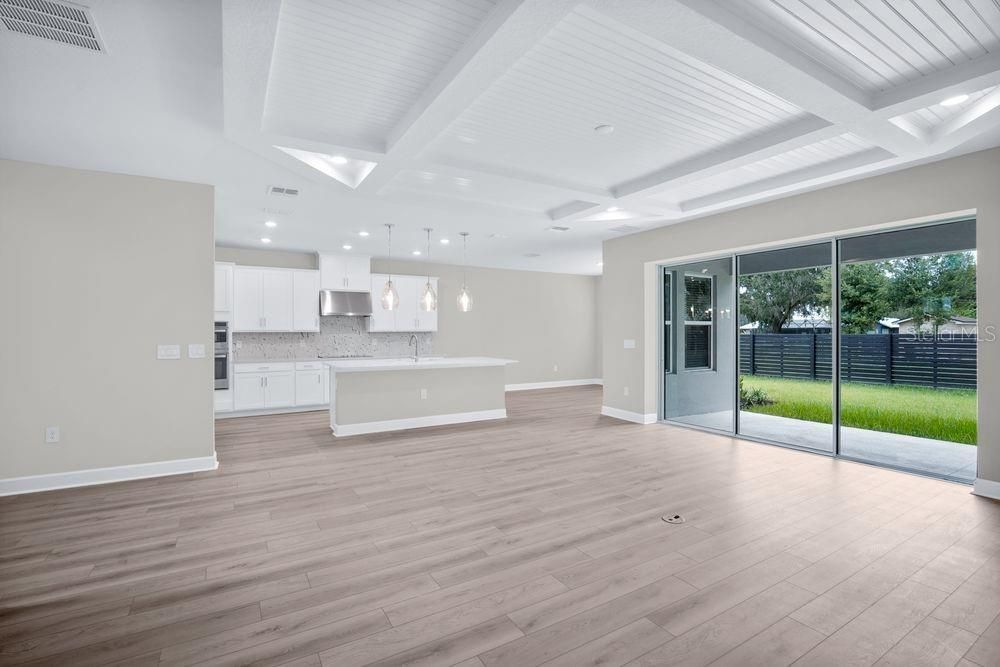 For Sale: $659,999 (5 beds, 4 baths, 3835 Square Feet)