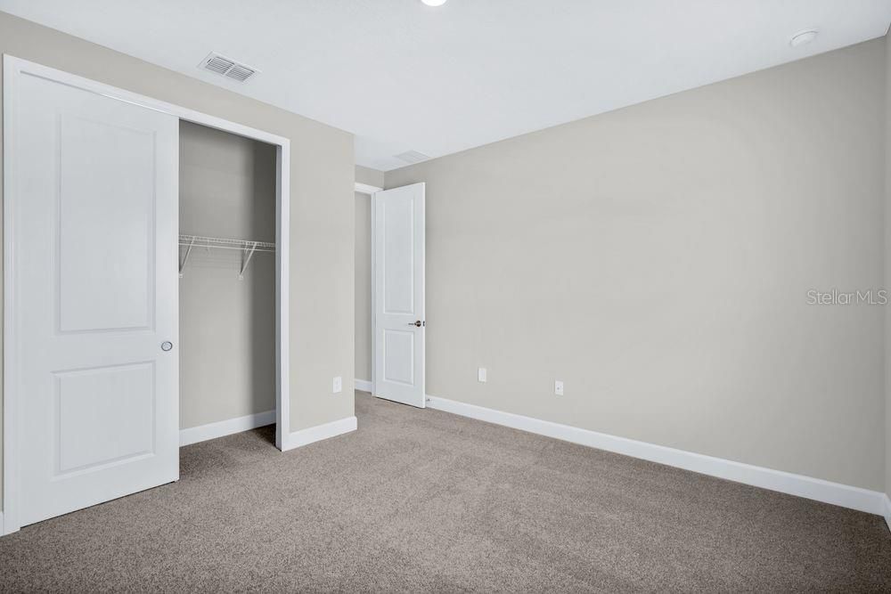 For Sale: $659,999 (5 beds, 4 baths, 3835 Square Feet)