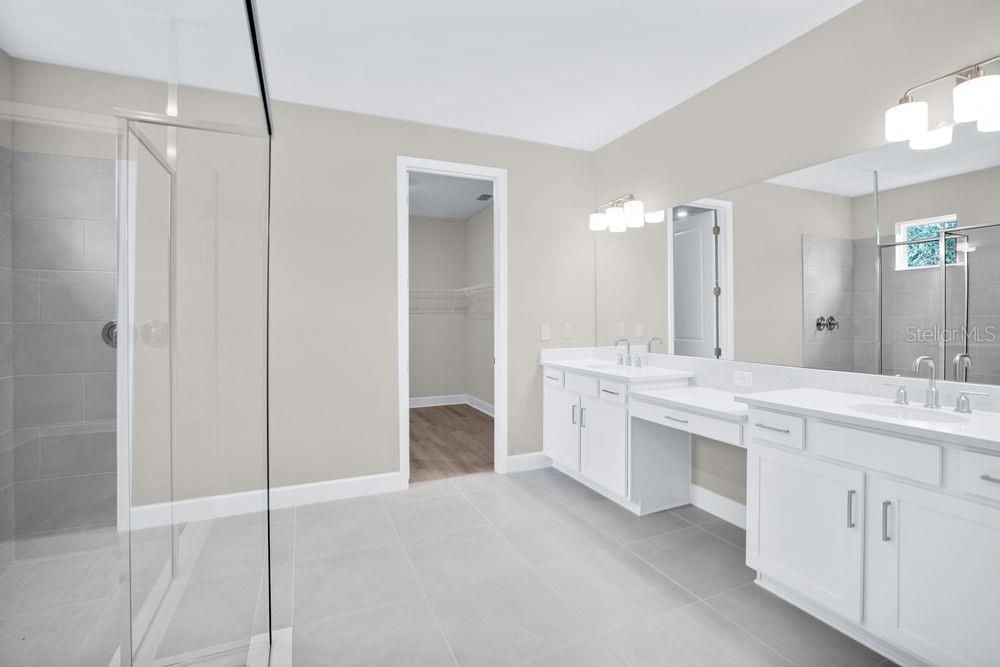 For Sale: $659,999 (5 beds, 4 baths, 3835 Square Feet)