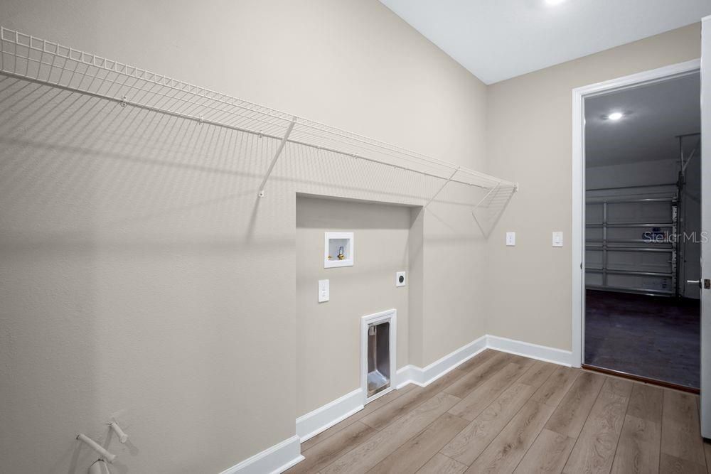 For Sale: $659,999 (5 beds, 4 baths, 3835 Square Feet)