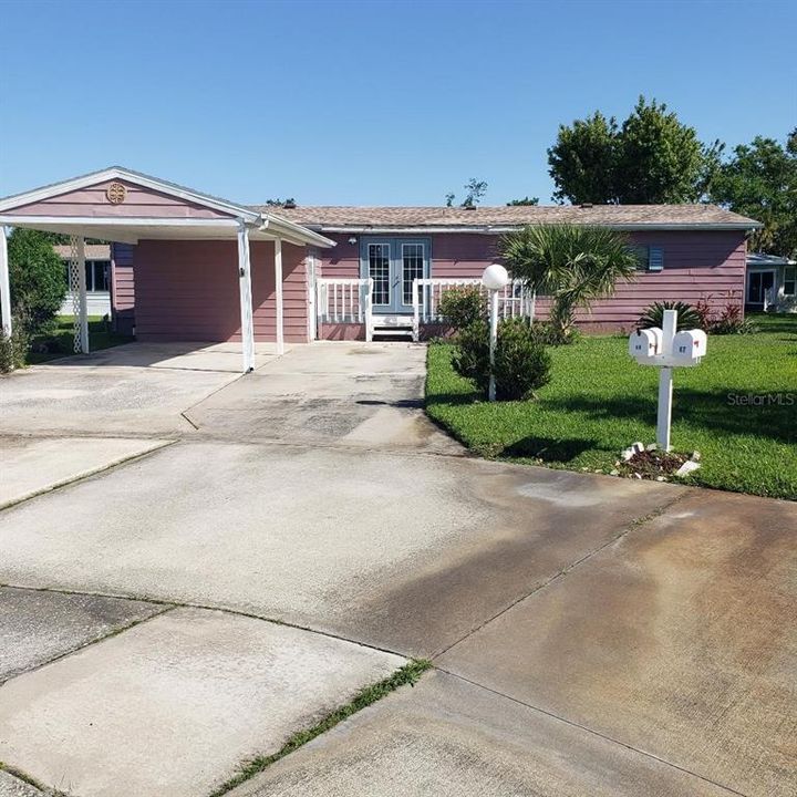 For Sale: $114,900 (2 beds, 2 baths, 1425 Square Feet)