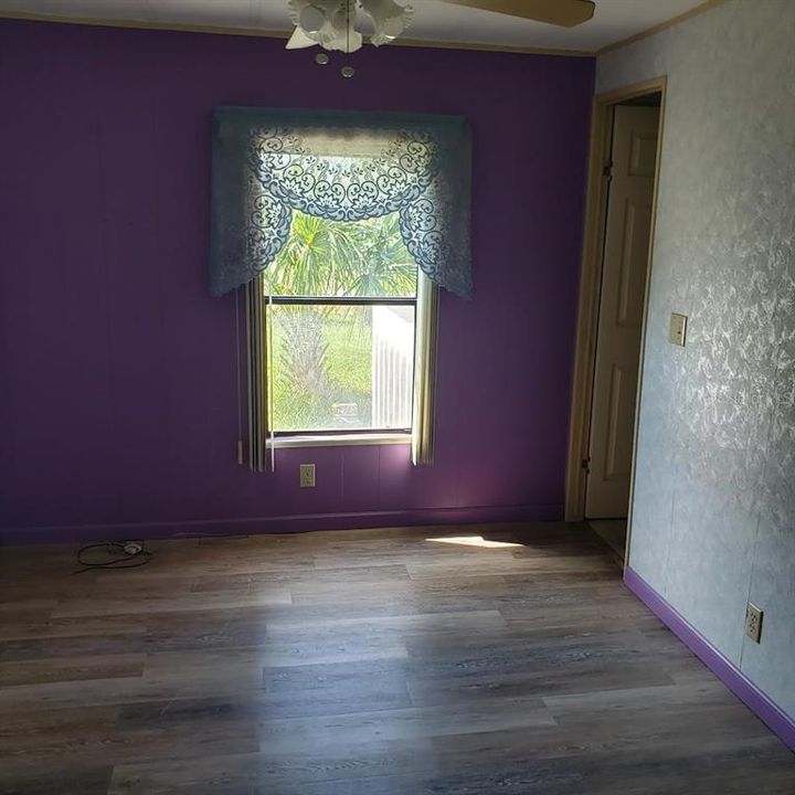 For Sale: $114,900 (2 beds, 2 baths, 1425 Square Feet)