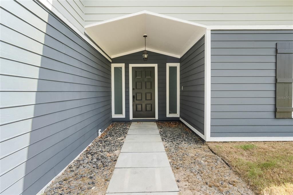 На продажу: $359,900 (3 спален, 2 ванн, 2042 Квадратных фут)