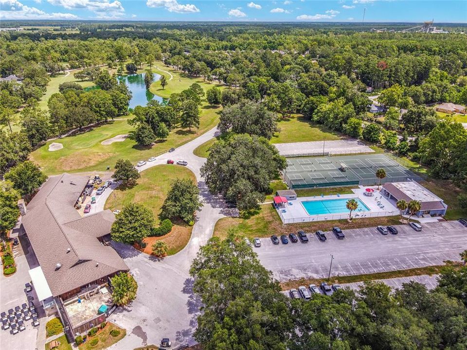 На продажу: $359,900 (3 спален, 2 ванн, 2042 Квадратных фут)