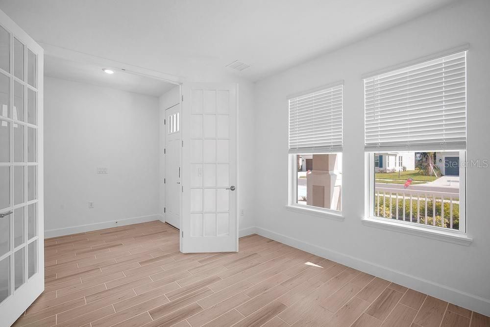 For Sale: $607,999 (5 beds, 4 baths, 3191 Square Feet)