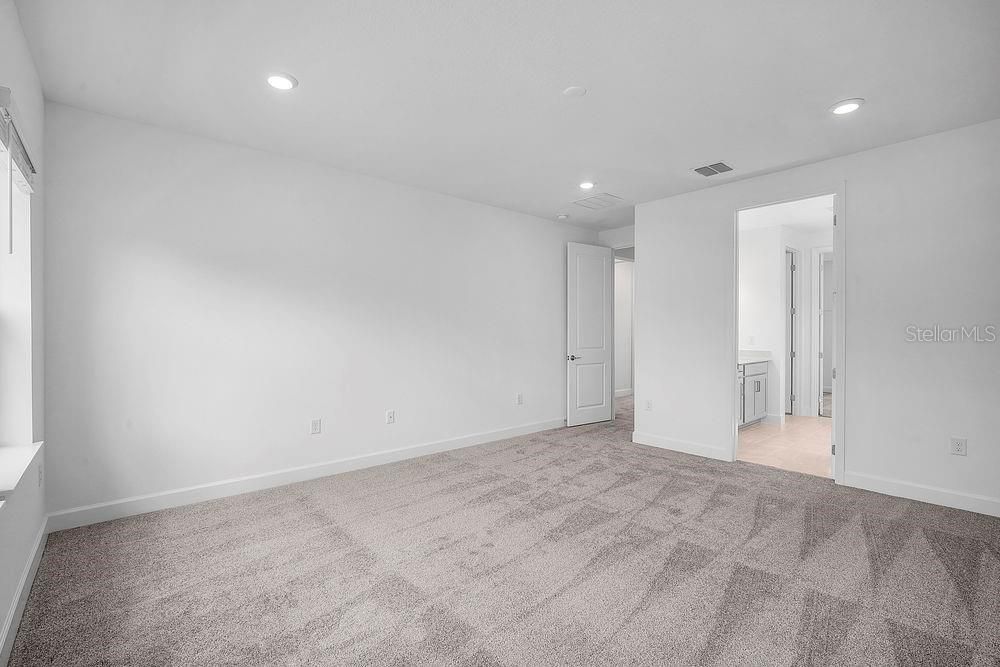 For Sale: $607,999 (5 beds, 4 baths, 3191 Square Feet)