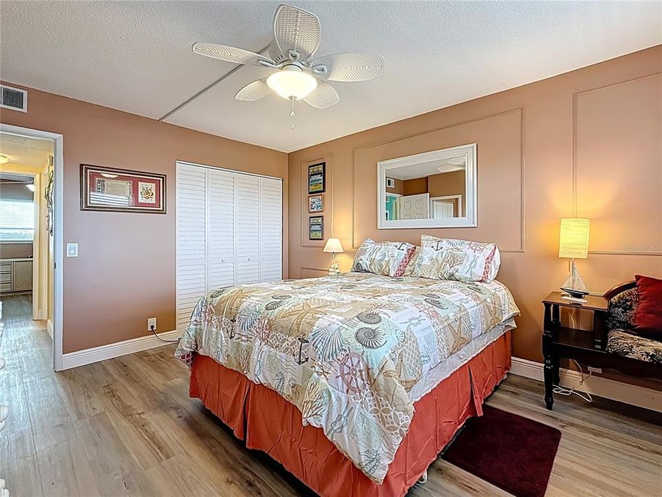 En Venta: $227,000 (2 camas, 1 baños, 1120 Pies cuadrados)