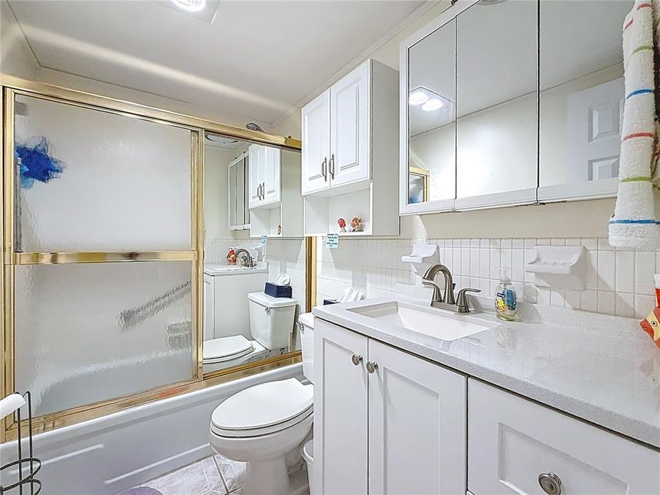 En Venta: $227,000 (2 camas, 1 baños, 1120 Pies cuadrados)