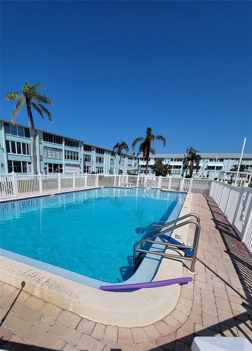 En Venta: $227,000 (2 camas, 1 baños, 1120 Pies cuadrados)