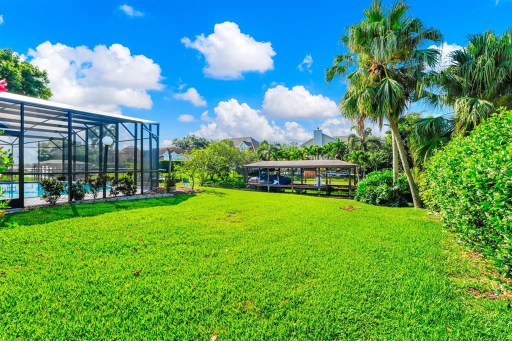 For Sale: $845,000 (4 beds, 2 baths, 2487 Square Feet)