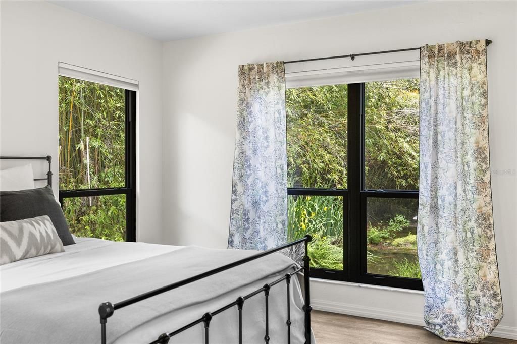 Active With Contract: $774,000 (3 beds, 2 baths, 2964 Square Feet)