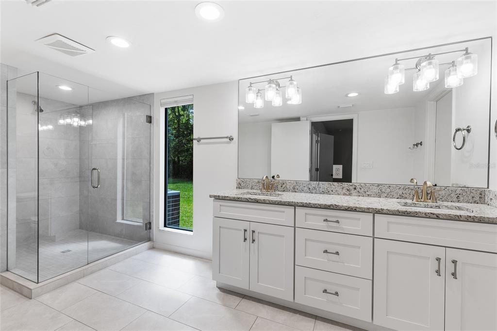 Active With Contract: $774,000 (3 beds, 2 baths, 2964 Square Feet)