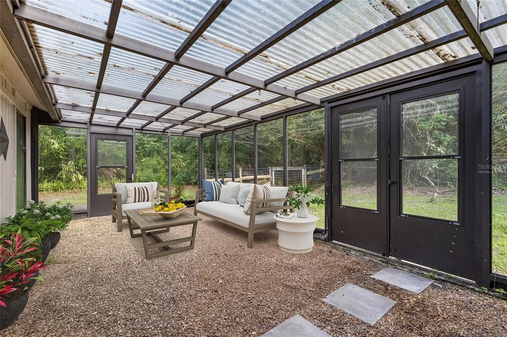 Active With Contract: $774,000 (3 beds, 2 baths, 2964 Square Feet)