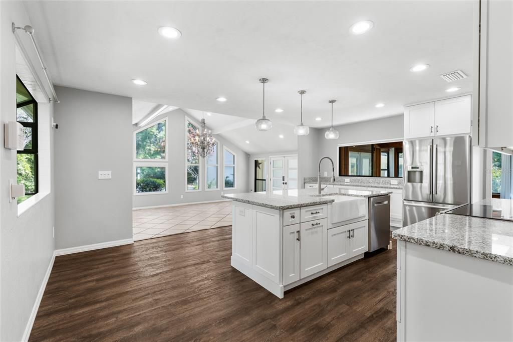 Active With Contract: $774,000 (3 beds, 2 baths, 2964 Square Feet)