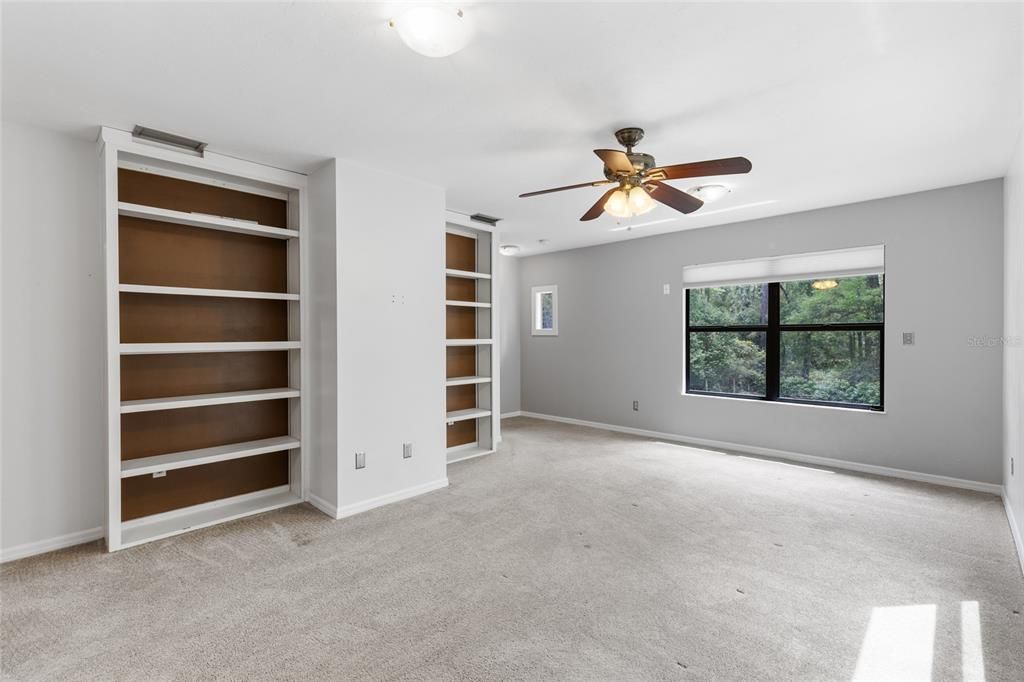 Active With Contract: $774,000 (3 beds, 2 baths, 2964 Square Feet)