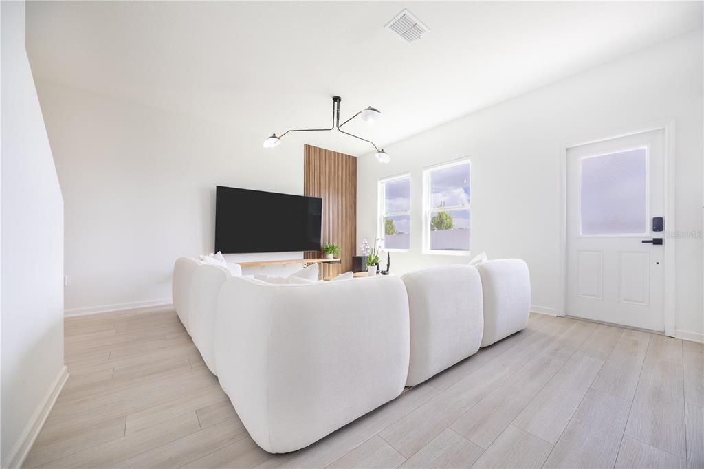 For Sale: $385,000 (3 beds, 2 baths, 1676 Square Feet)