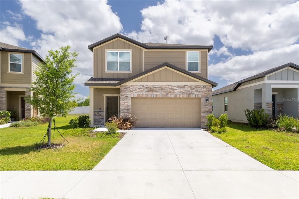 For Sale: $385,000 (3 beds, 2 baths, 1676 Square Feet)