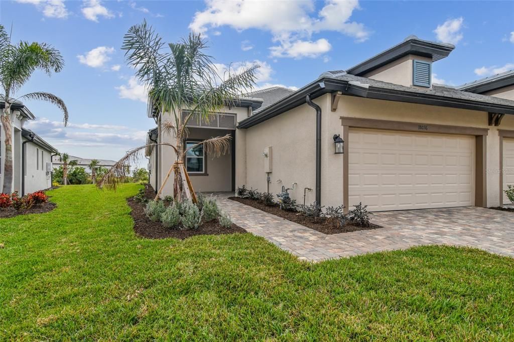 Recently Sold: $419,999 (2 beds, 2 baths, 1671 Square Feet)