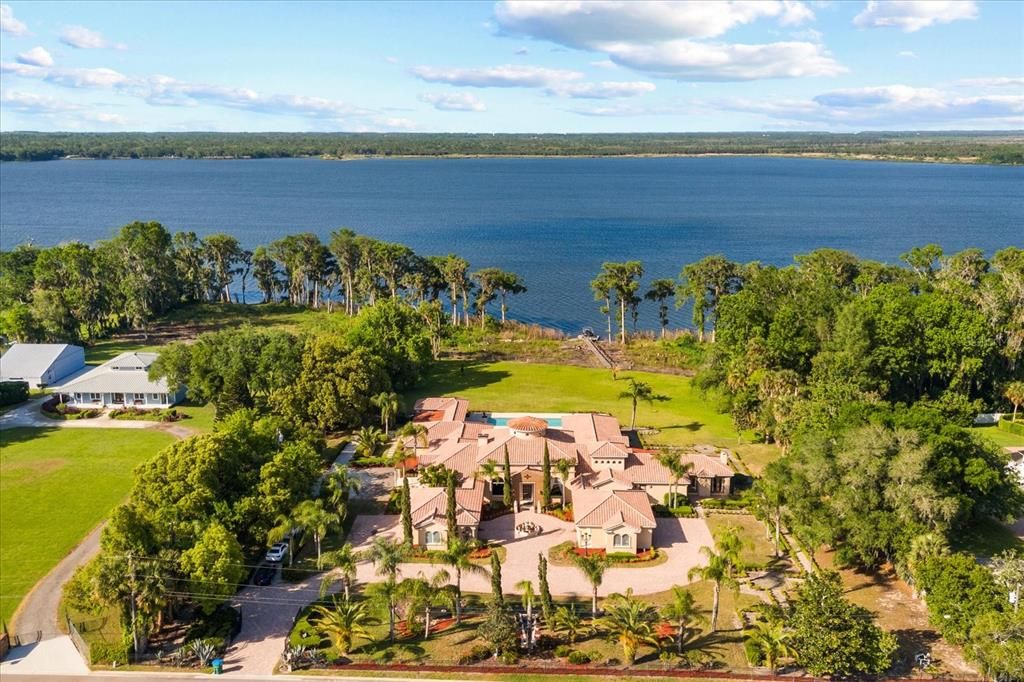 En Venta: $5,750,000 (5 camas, 6 baños, 8685 Pies cuadrados)