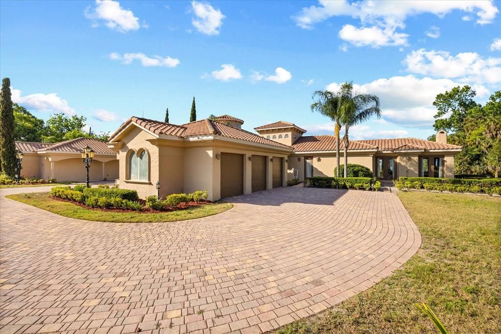 En Venta: $5,750,000 (5 camas, 6 baños, 8685 Pies cuadrados)