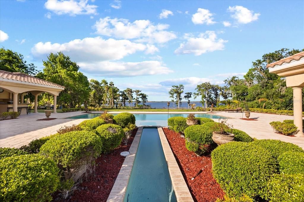 En Venta: $5,750,000 (5 camas, 6 baños, 8685 Pies cuadrados)