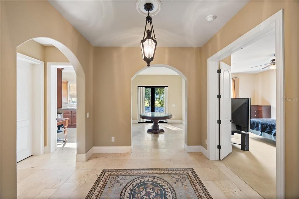 En Venta: $5,750,000 (5 camas, 6 baños, 8685 Pies cuadrados)