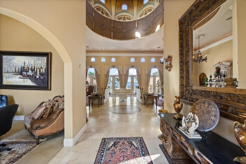 En Venta: $5,750,000 (5 camas, 6 baños, 8685 Pies cuadrados)